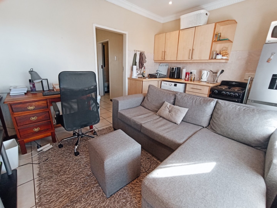 To Let 1 Bedroom Property for Rent in Bult West North West